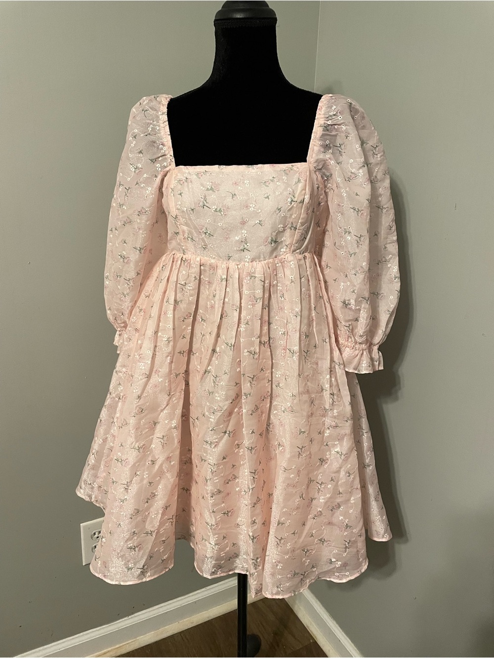 Altar'd State Stephanie Light Pink Puff Sleeve Floral Dress